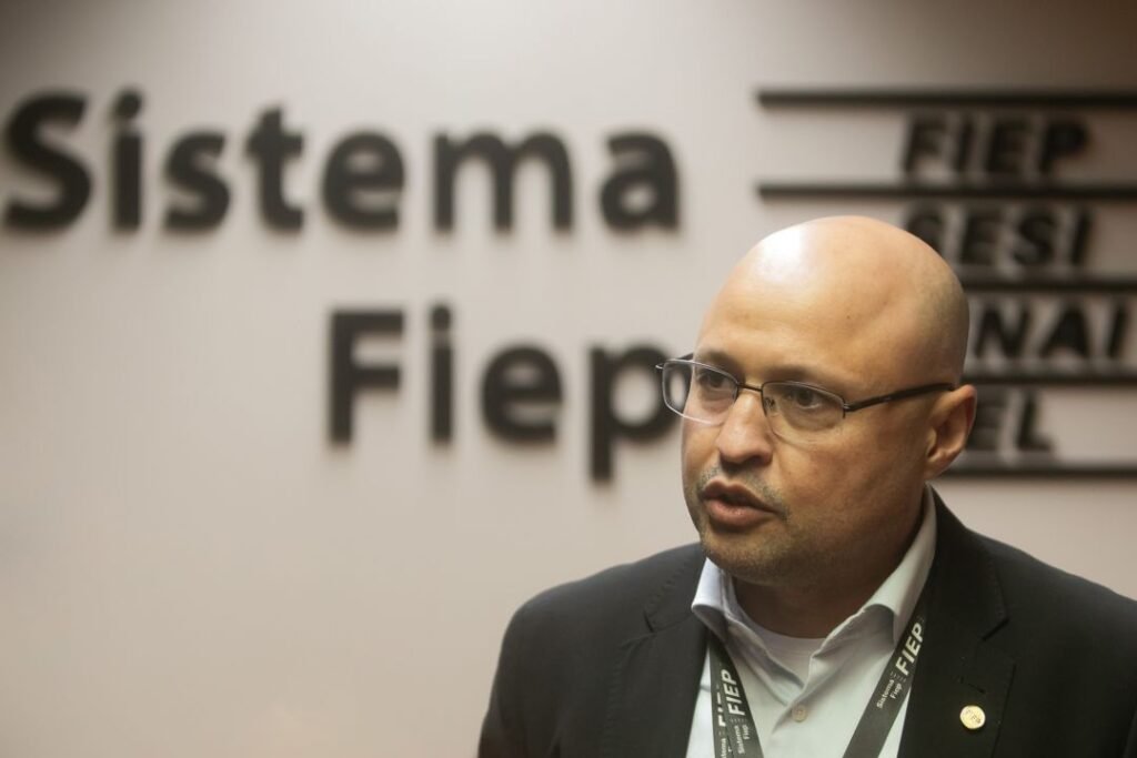 Feturismo reage a notícias mal-intencionadas: método de desgaste contra lideranças independentes no Paraná