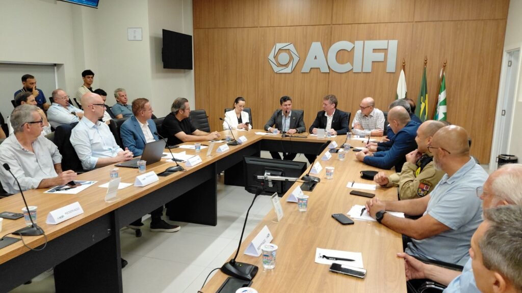 Moro a lideranças da fronteira: “Vamos fazer do Paraná nossa fortaleza”