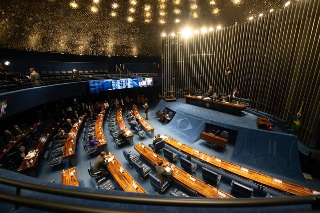 Candidatos ao Senado pelo DF revelam patrimônio declarado para as eleições de 2026