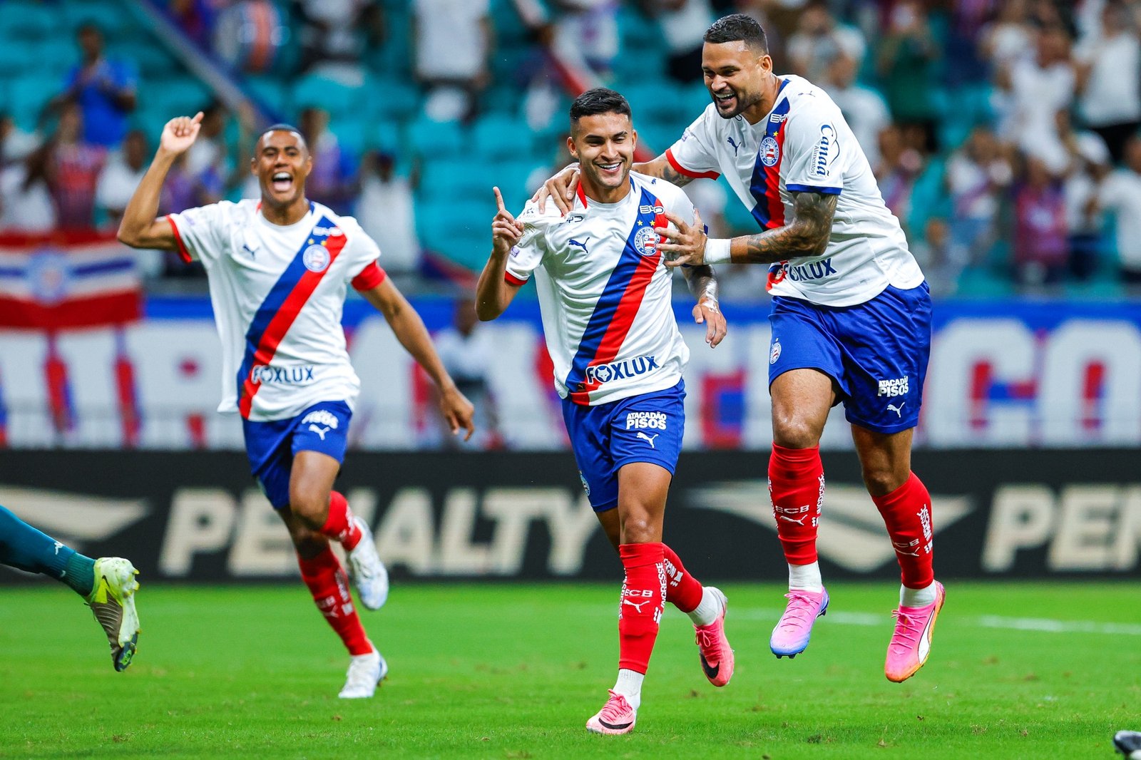 Empate emocionante marca o confronto entre Chapecoense e Bahia no Campeonato Brasileiro