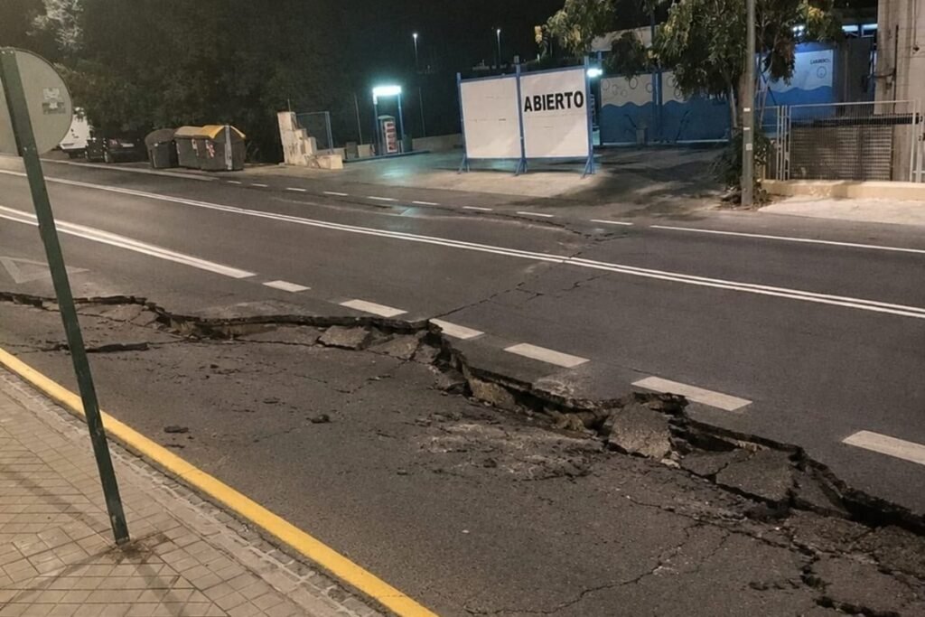 Sismo de magnitude 5,2 atinge Granada e causa danos estruturais