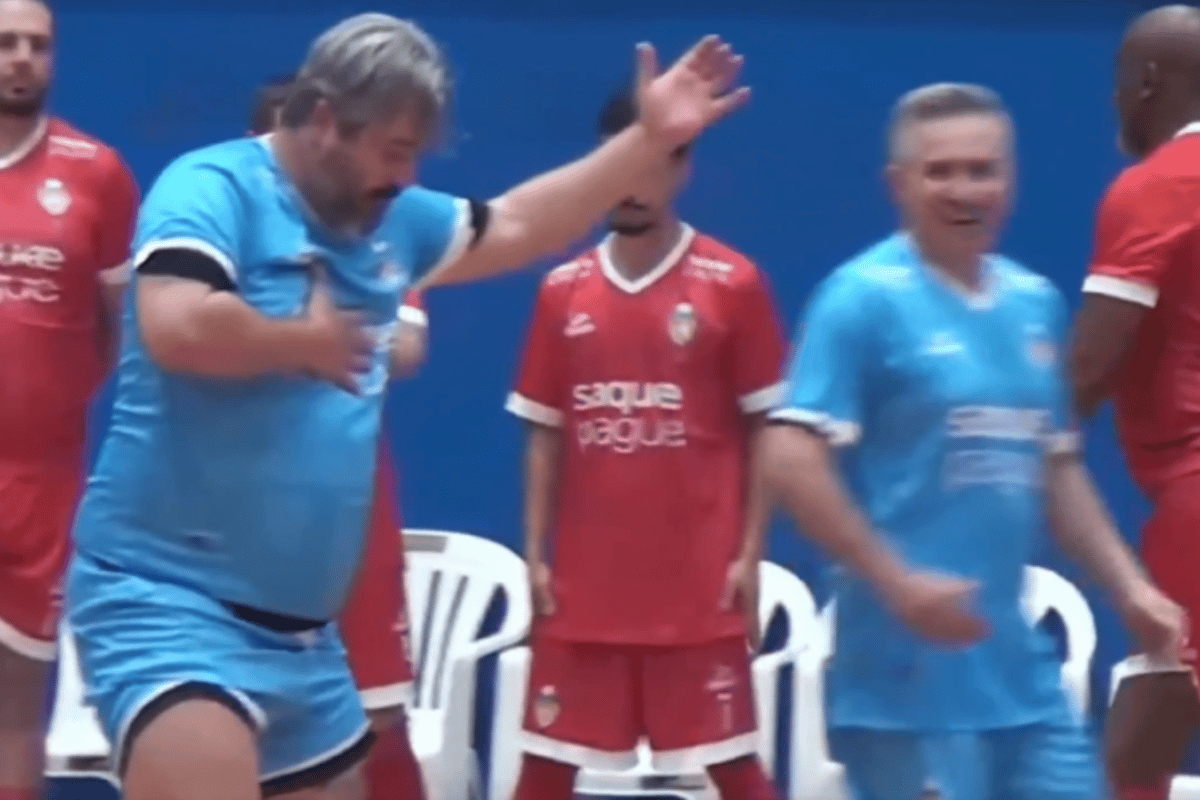Douglas provoca Internacional ao marcar gol em amistoso de futsal