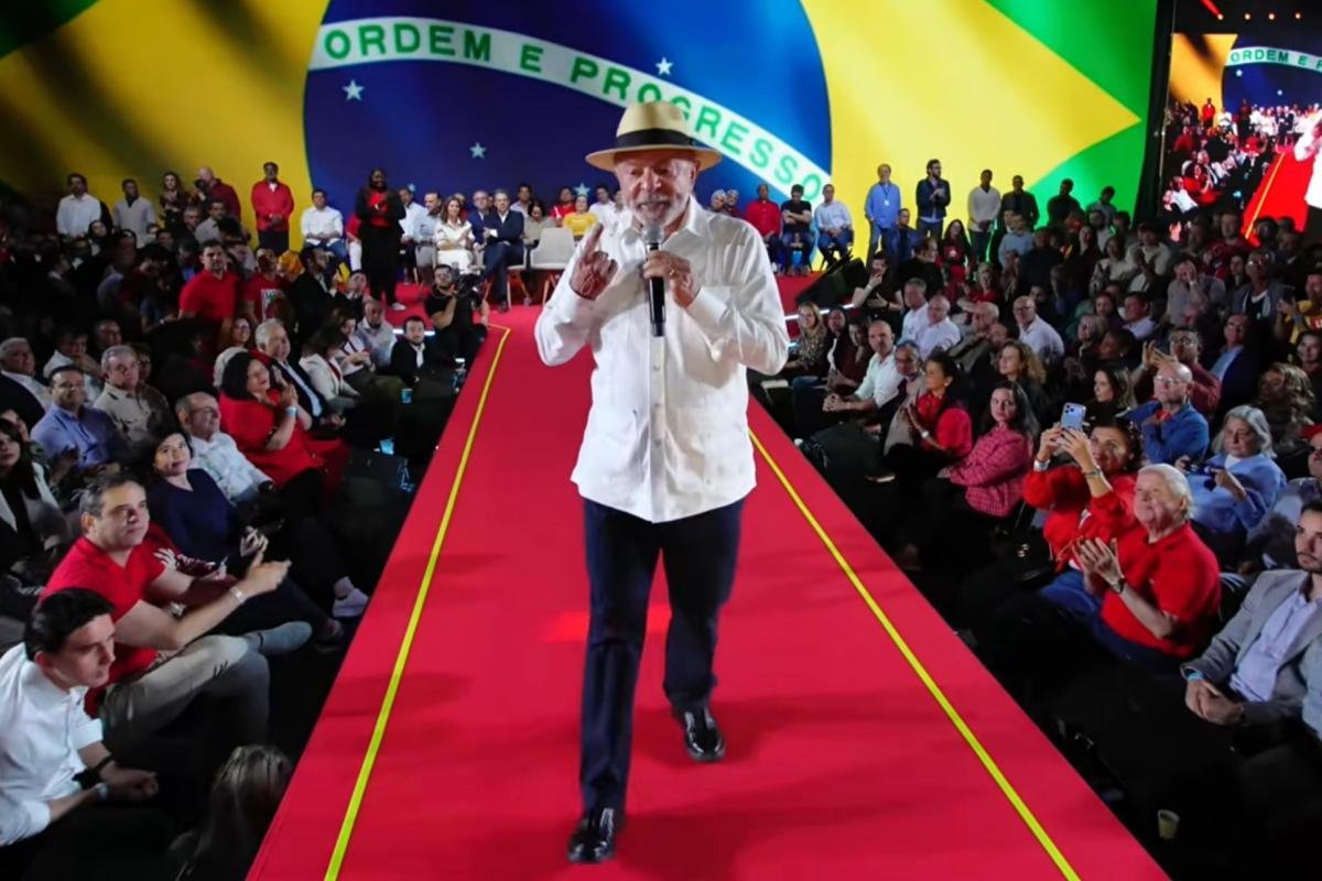 Comício de Lula será realizado no estádio Moça Bonita, no Rio de Janeiro