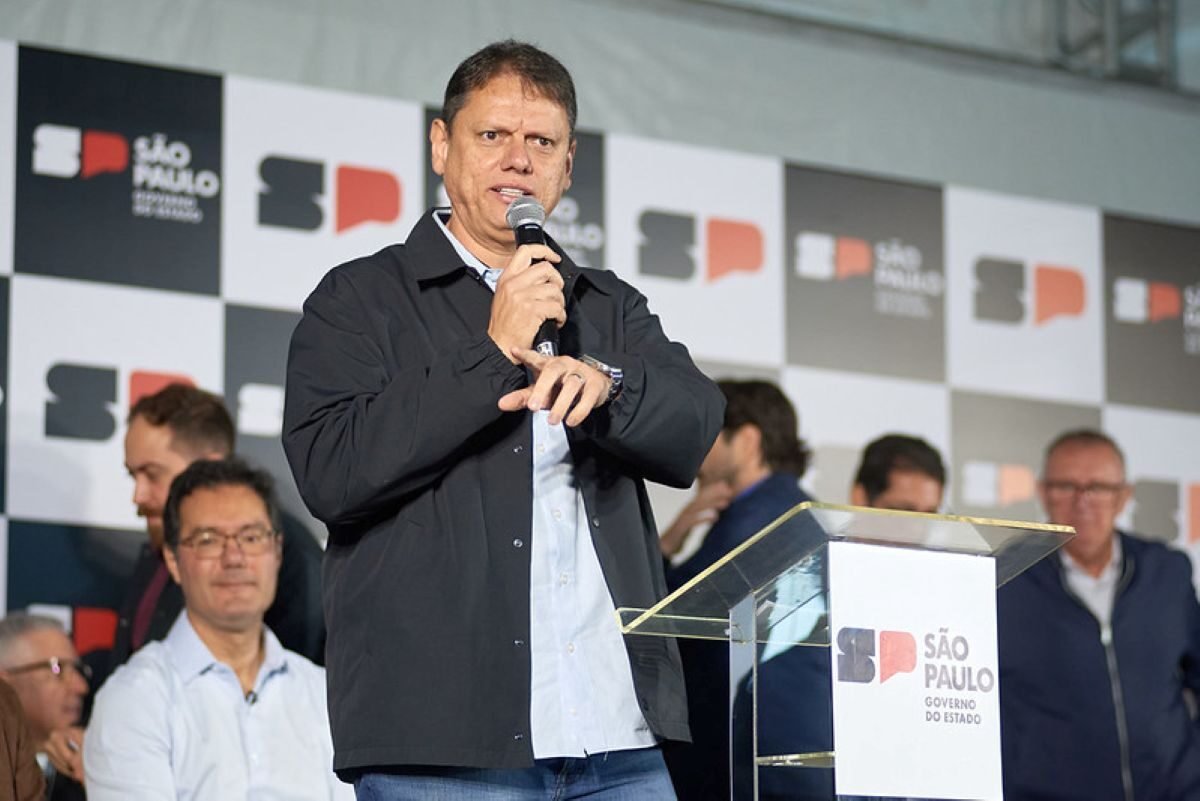 Tarcísio de Freitas se prepara para convenção que oficializa sua candidatura à reeleição