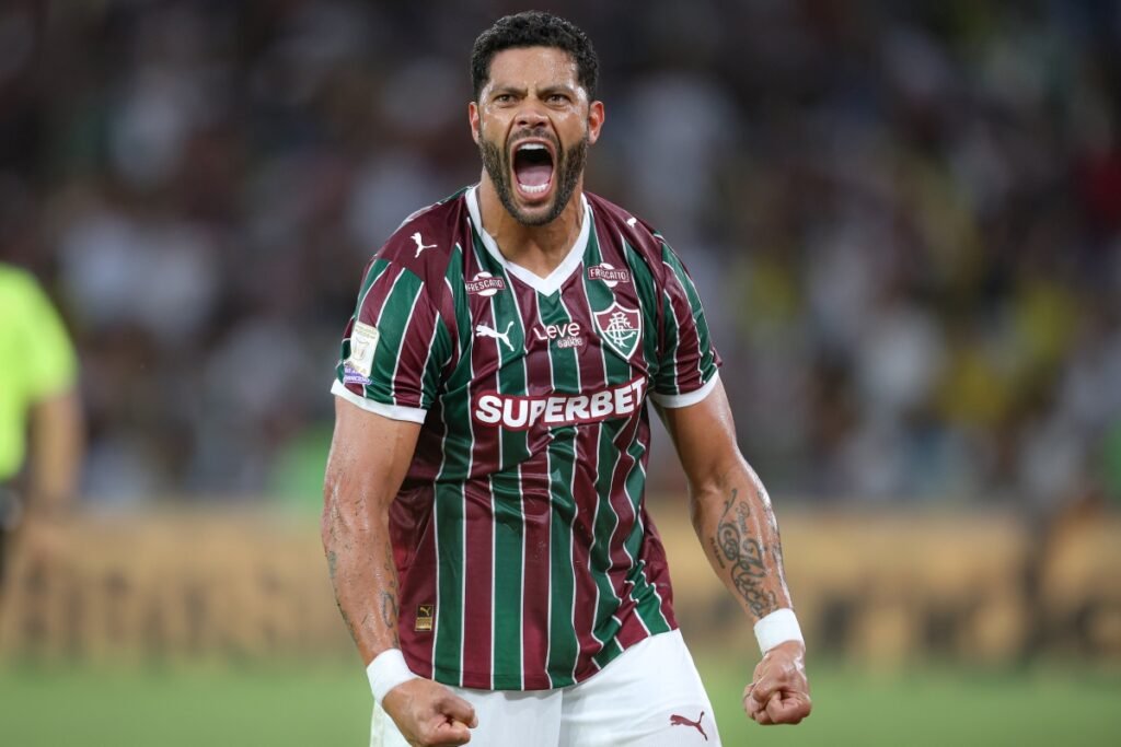 Hulk critica arbitragem após clássico entre Fluminense e Vasco