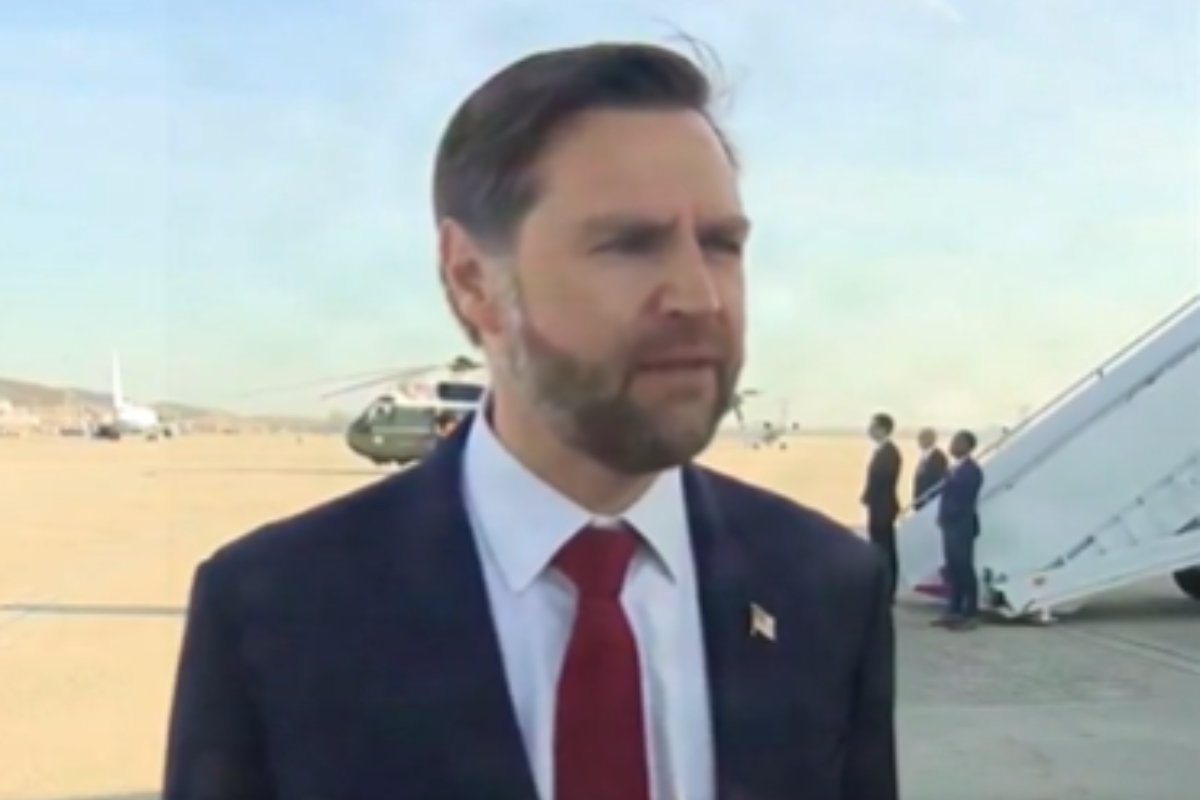 JD Vance fala sobre fé e o fim dos tempos em entrevista
