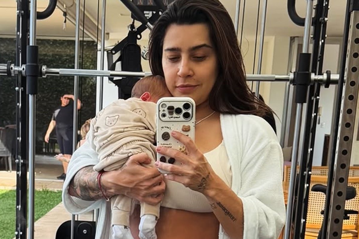 Lauana Prado compartilha pela primeira vez a imagem do filho Dom