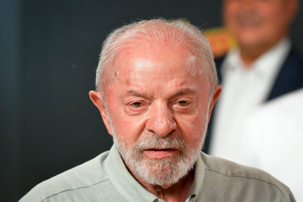 Campanha de Lula denuncia interferência da Meta nas eleições ao TSE