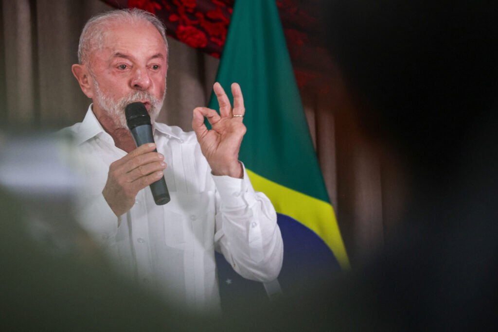 Lula se reúne com petistas do Nordeste e se prepara para o segundo turno