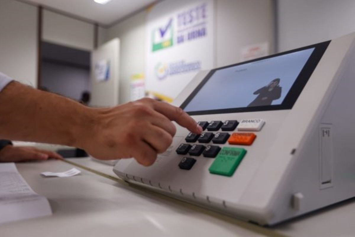 Eleições 2023: 563 mil urnas eletrônicas preparadas para o primeiro turno